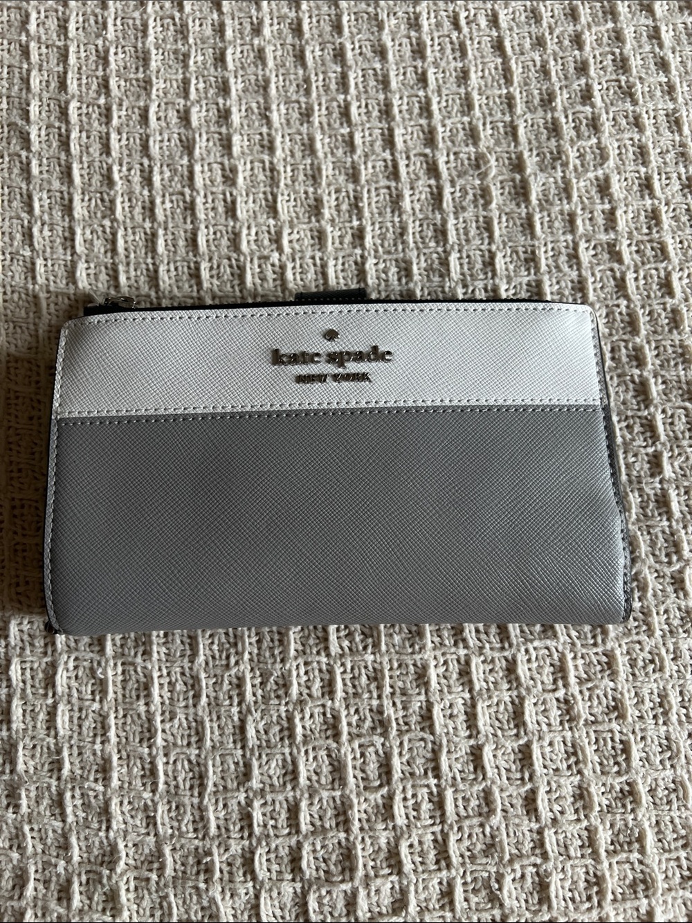 kate spade Two-Tone Gray and White Saffiano Zip Wallet